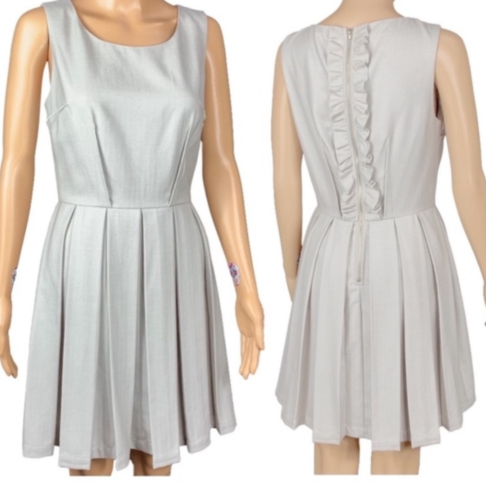 Hype Pleated Flare Sleeveless Gray Lined Dress Sz 0